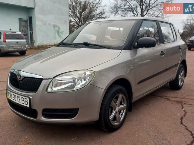 Серый Шкода Фабия, объемом двигателя 1.2 л и пробегом 113 тыс. км за 5100 $, фото 15 на Automoto.ua