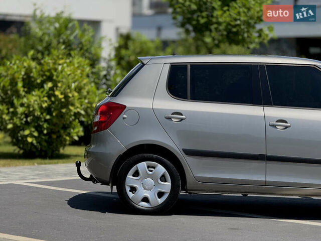 Серый Шкода Фабия, объемом двигателя 1.2 л и пробегом 96 тыс. км за 5100 $, фото 12 на Automoto.ua