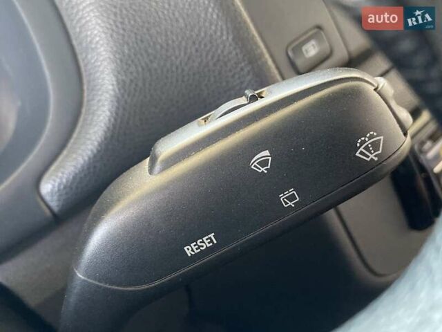 Серый Шкода Фабия, объемом двигателя 1.39 л и пробегом 185 тыс. км за 6300 $, фото 34 на Automoto.ua