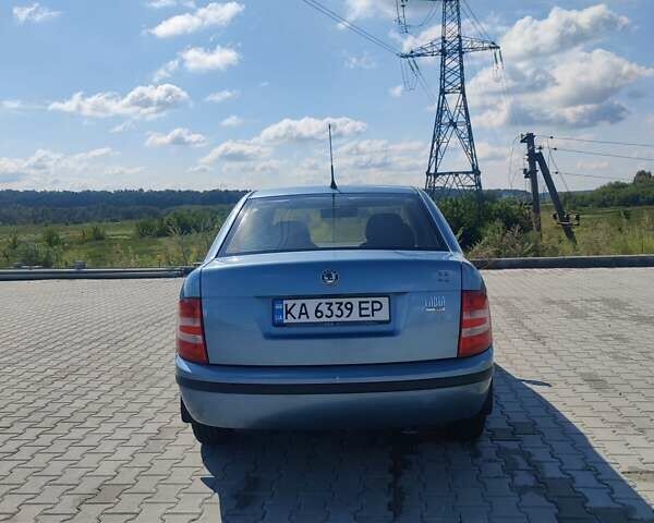 Сірий Шкода Фабія, об'ємом двигуна 1.2 л та пробігом 356 тис. км за 4000 $, фото 1 на Automoto.ua