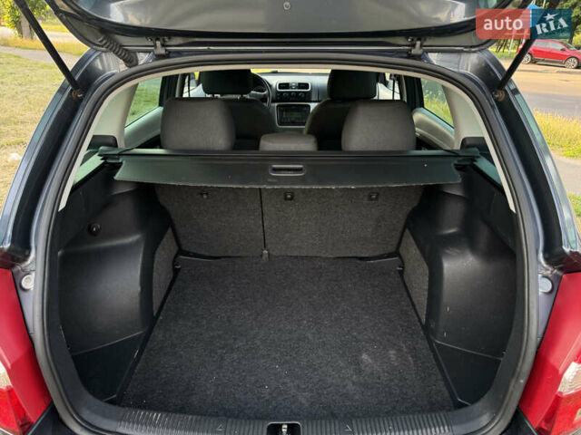 Сірий Шкода Фабія, об'ємом двигуна 1.4 л та пробігом 229 тис. км за 4999 $, фото 14 на Automoto.ua