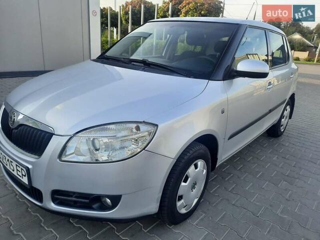 Сірий Шкода Фабія, об'ємом двигуна 1.39 л та пробігом 182 тис. км за 5200 $, фото 26 на Automoto.ua