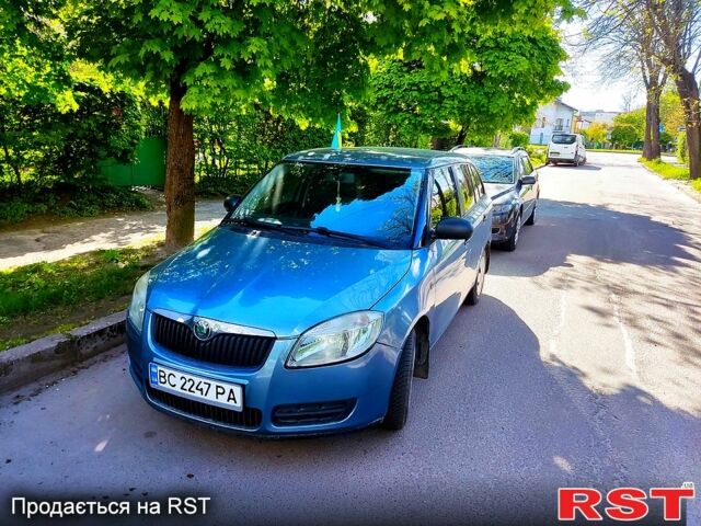 Серый Шкода Фабия, объемом двигателя 1.2 л и пробегом 160 тыс. км за 4200 $, фото 3 на Automoto.ua