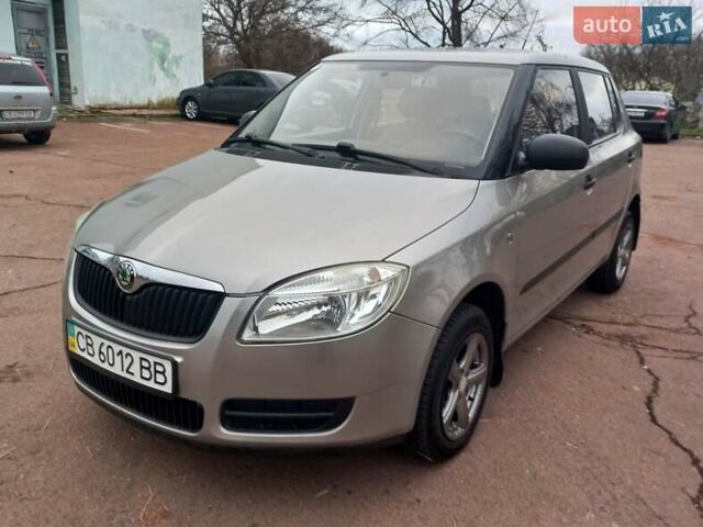 Серый Шкода Фабия, объемом двигателя 1.2 л и пробегом 113 тыс. км за 5100 $, фото 12 на Automoto.ua