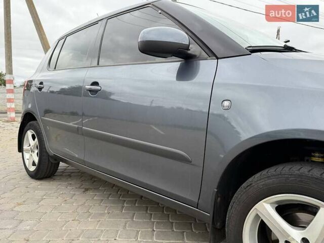 Сірий Шкода Фабія, об'ємом двигуна 1.4 л та пробігом 199 тис. км за 5500 $, фото 22 на Automoto.ua