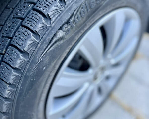 Серый Шкода Фабия, объемом двигателя 1.6 л и пробегом 253 тыс. км за 5999 $, фото 9 на Automoto.ua