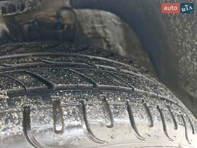 Сірий Шкода Фабія, об'ємом двигуна 1.4 л та пробігом 185 тис. км за 5999 $, фото 8 на Automoto.ua