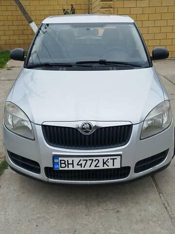 Серый Шкода Фабия, объемом двигателя 1.2 л и пробегом 314 тыс. км за 3950 $, фото 5 на Automoto.ua