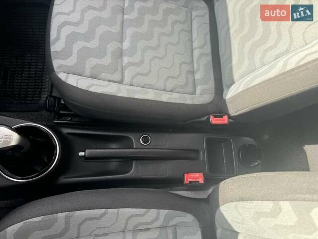 Шкода Фабія 2008 у Вінниці на Automoto.ua Сірий Шкода Фабія, об'ємом двигуна 1.39 л та пробігом 215 тис. км за 4200 $, фото 17 на Automoto.ua