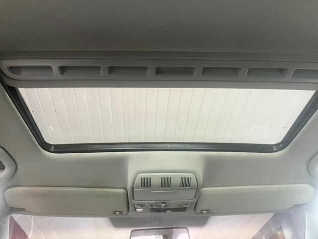 Серый Шкода Фабия, объемом двигателя 1.6 л и пробегом 265 тыс. км за 5100 $, фото 2 на Automoto.ua