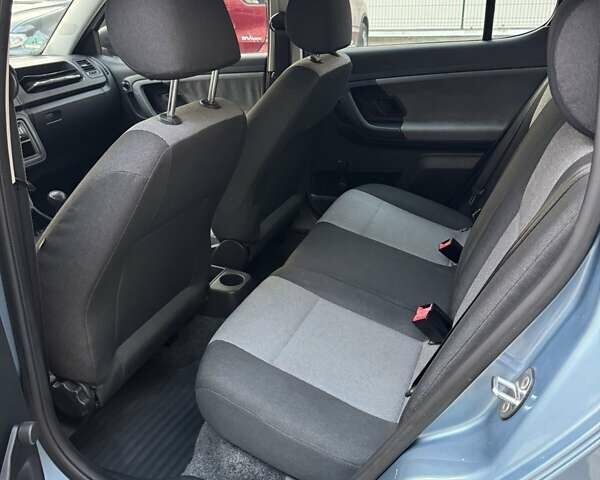 Сірий Шкода Фабія, об'ємом двигуна 1.39 л та пробігом 172 тис. км за 4999 $, фото 29 на Automoto.ua