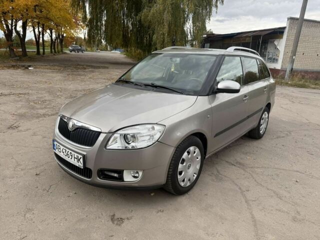 Сірий Шкода Фабія, об'ємом двигуна 1.6 л та пробігом 180 тис. км за 4800 $, фото 11 на Automoto.ua