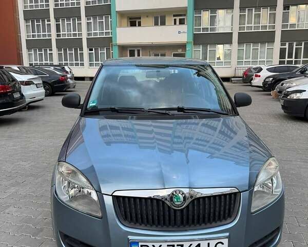 Сірий Шкода Фабія, об'ємом двигуна 1.39 л та пробігом 172 тис. км за 4999 $, фото 2 на Automoto.ua
