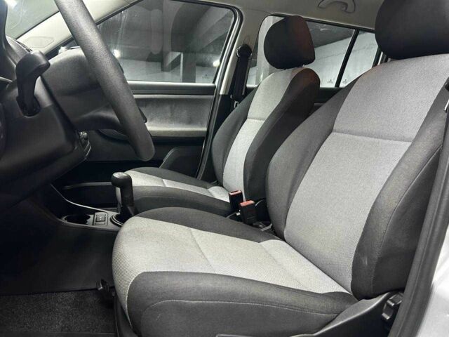 Шкода Фабия 2009 в Черновцах на Automoto.ua Серый Шкода Фабия, объемом двигателя 1.2 л и пробегом 113 тыс. км за 5800 $, фото 9 на Automoto.ua