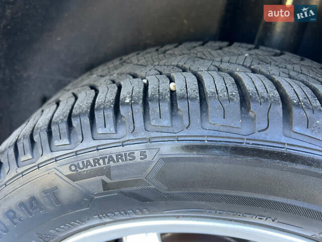 Сірий Шкода Фабія, об'ємом двигуна 1.4 л та пробігом 198 тис. км за 5390 $, фото 55 на Automoto.ua