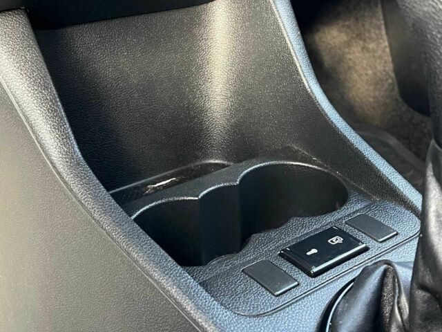 Сірий Шкода Фабія, об'ємом двигуна 1.2 л та пробігом 377 тис. км за 2640 $, фото 3 на Automoto.ua