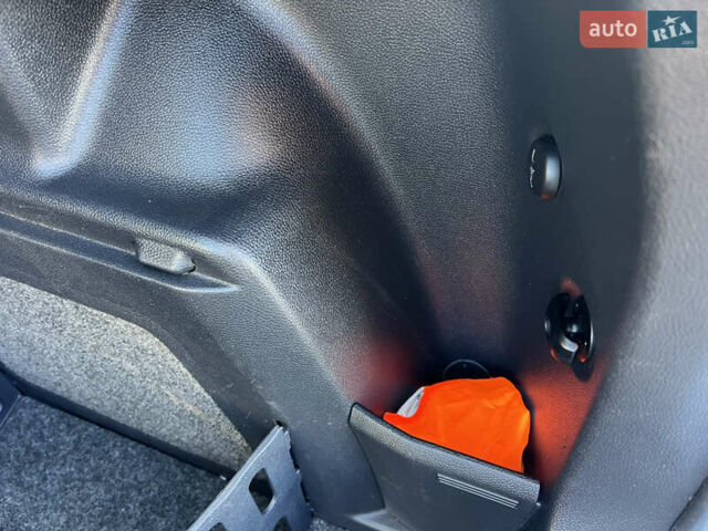 Сірий Шкода Фабія, об'ємом двигуна 1.4 л та пробігом 198 тис. км за 5390 $, фото 59 на Automoto.ua