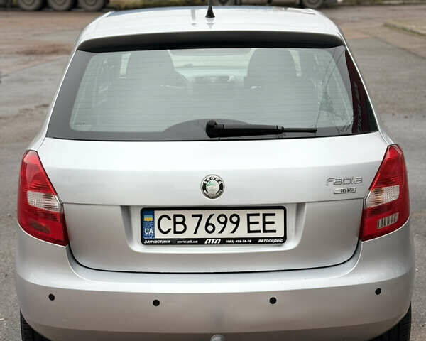 Серый Шкода Фабия, объемом двигателя 1.39 л и пробегом 242 тыс. км за 4850 $, фото 4 на Automoto.ua