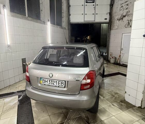 Сірий Шкода Фабія, об'ємом двигуна 0 л та пробігом 146 тис. км за 4950 $, фото 3 на Automoto.ua