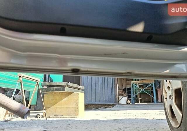 Серый Шкода Фабия, объемом двигателя 1.2 л и пробегом 198 тыс. км за 5500 $, фото 18 на Automoto.ua