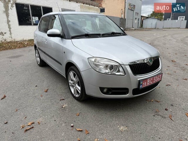 Сірий Шкода Фабія, об'ємом двигуна 1.6 л та пробігом 156 тис. км за 7200 $, фото 10 на Automoto.ua
