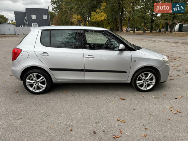 Сірий Шкода Фабія, об'ємом двигуна 1.6 л та пробігом 156 тис. км за 7200 $, фото 4 на Automoto.ua
