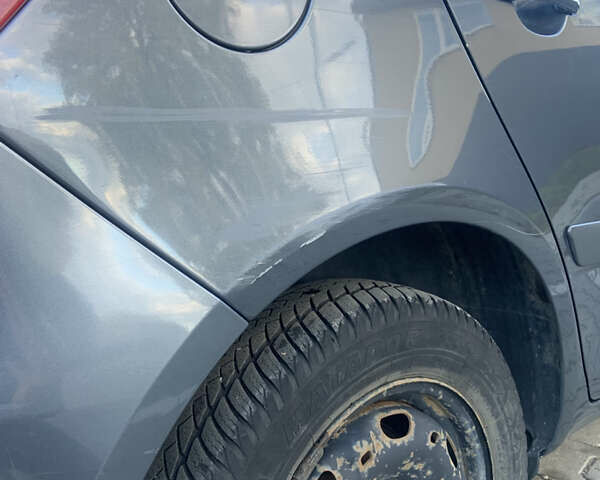 Сірий Шкода Фабія, об'ємом двигуна 1.2 л та пробігом 84 тис. км за 5700 $, фото 13 на Automoto.ua