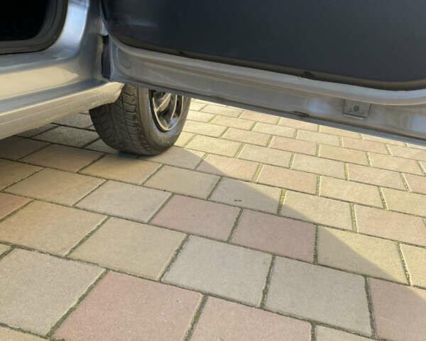 Серый Шкода Фабия, объемом двигателя 1.2 л и пробегом 142 тыс. км за 3900 $, фото 23 на Automoto.ua