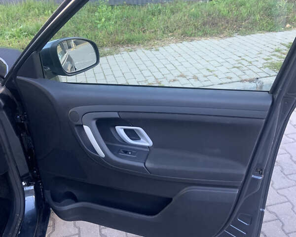 Сірий Шкода Фабія, об'ємом двигуна 1.2 л та пробігом 84 тис. км за 5700 $, фото 17 на Automoto.ua