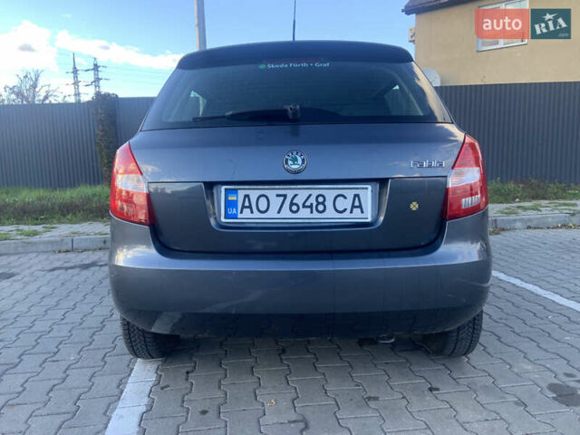 Сірий Шкода Фабія, об'ємом двигуна 1.2 л та пробігом 84 тис. км за 5700 $, фото 4 на Automoto.ua