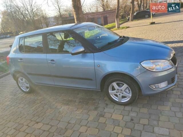 Серый Шкода Фабия, объемом двигателя 1.2 л и пробегом 192 тыс. км за 5850 $, фото 9 на Automoto.ua