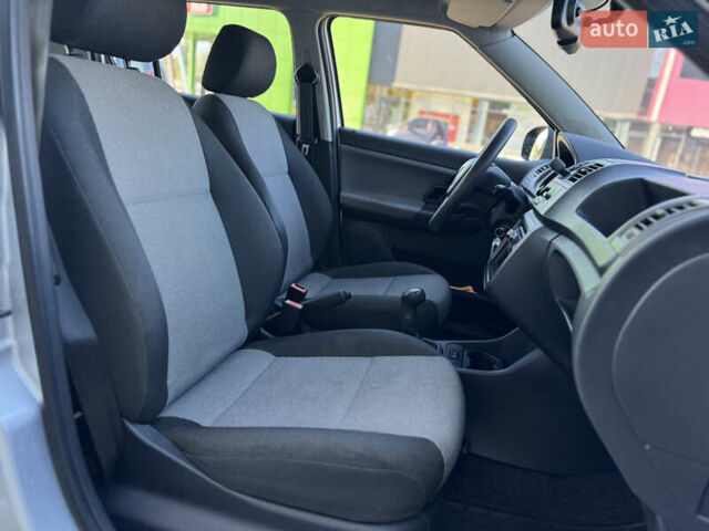 Сірий Шкода Фабія, об'ємом двигуна 1.2 л та пробігом 146 тис. км за 3990 $, фото 7 на Automoto.ua
