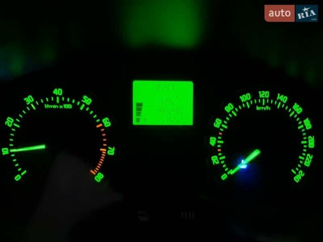 Шкода Фабія 2010 у Жмеренке на Automoto.ua Сірий Шкода Фабія, об'ємом двигуна 1.2 л та пробігом 199 тис. км за 5000 $, фото 1 на Automoto.ua