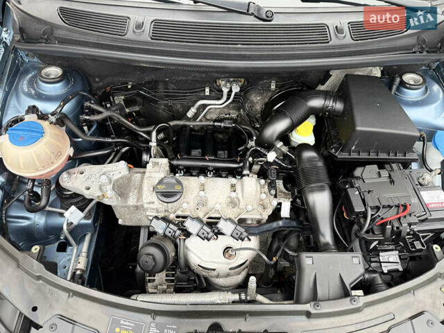 Серый Шкода Фабия, объемом двигателя 1.2 л и пробегом 152 тыс. км за 4500 $, фото 25 на Automoto.ua