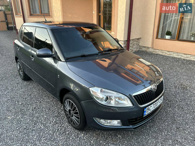 Серый Шкода Фабия, объемом двигателя 1.2 л и пробегом 135 тыс. км за 5200 $, фото 13 на Automoto.ua