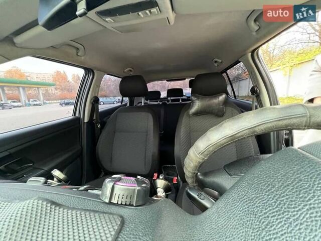 Сірий Шкода Фабія, об'ємом двигуна 1.2 л та пробігом 184 тис. км за 4999 $, фото 35 на Automoto.ua