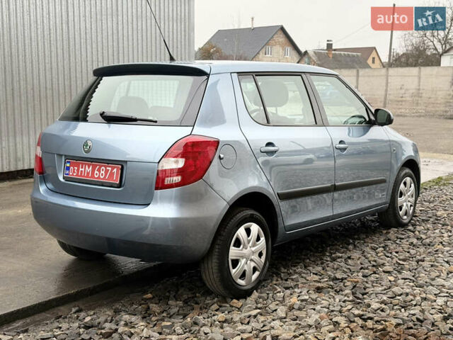 Серый Шкода Фабия, объемом двигателя 1.2 л и пробегом 152 тыс. км за 4500 $, фото 5 на Automoto.ua