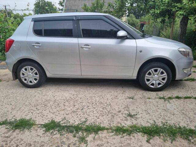 Сірий Шкода Фабія, об'ємом двигуна 1.4 л та пробігом 150 тис. км за 5200 $, фото 6 на Automoto.ua