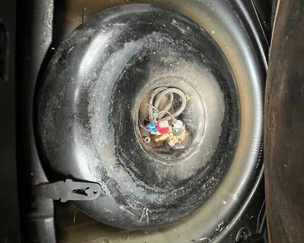 Сірий Шкода Фабія, об'ємом двигуна 1.2 л та пробігом 184 тис. км за 4999 $, фото 43 на Automoto.ua