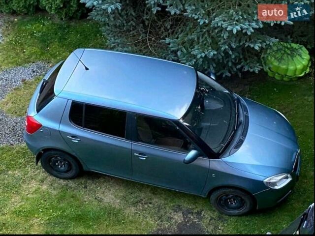 Сірий Шкода Фабія, об'ємом двигуна 1.2 л та пробігом 140 тис. км за 5300 $, фото 6 на Automoto.ua