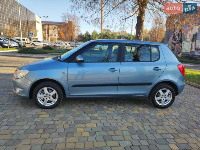 Серый Шкода Фабия, объемом двигателя 1.2 л и пробегом 192 тыс. км за 5850 $, фото 3 на Automoto.ua