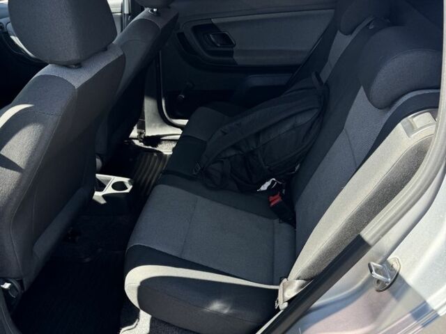 Серый Шкода Фабия, объемом двигателя 1.2 л и пробегом 1000 тыс. км за 5999 $, фото 9 на Automoto.ua