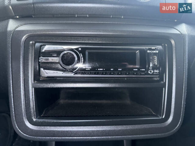 Сірий Шкода Фабія, об'ємом двигуна 1.39 л та пробігом 160 тис. км за 6800 $, фото 40 на Automoto.ua