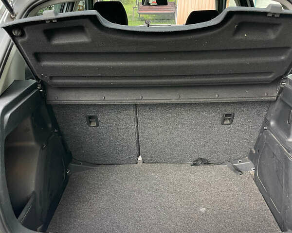 Сірий Шкода Фабія, об'ємом двигуна 1.2 л та пробігом 158 тис. км за 4800 $, фото 15 на Automoto.ua