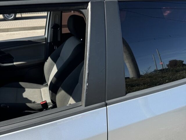 Серый Шкода Фабия, объемом двигателя 1.2 л и пробегом 1000 тыс. км за 5999 $, фото 18 на Automoto.ua