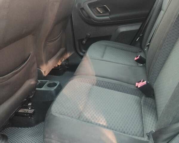 Сірий Шкода Фабія, об'ємом двигуна 1.2 л та пробігом 264 тис. км за 4300 $, фото 9 на Automoto.ua