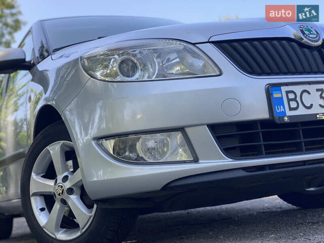 Сірий Шкода Фабія, об'ємом двигуна 1.2 л та пробігом 234 тис. км за 5600 $, фото 33 на Automoto.ua