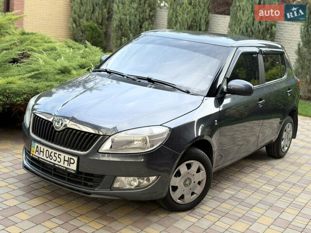 Сірий Шкода Фабія, об'ємом двигуна 1.39 л та пробігом 160 тис. км за 6800 $, фото 3 на Automoto.ua