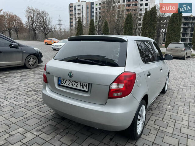 Серый Шкода Фабия, объемом двигателя 1.2 л и пробегом 271 тыс. км за 4100 $, фото 3 на Automoto.ua