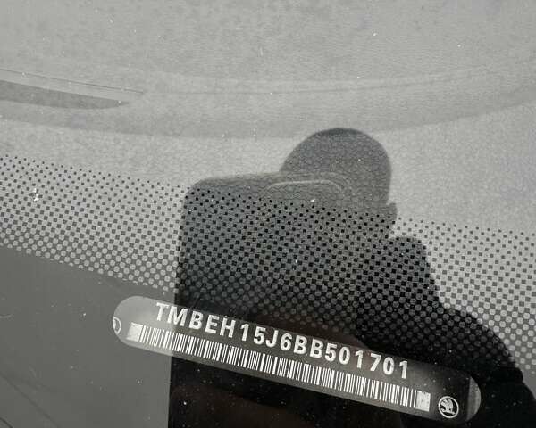 Серый Шкода Фабия, объемом двигателя 1.2 л и пробегом 271 тыс. км за 5200 $, фото 26 на Automoto.ua